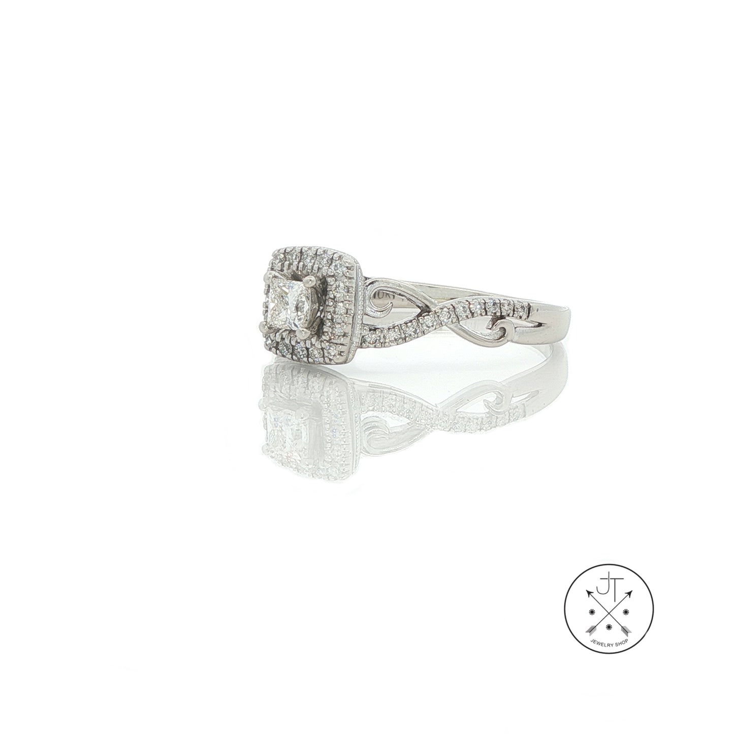 10k White Gold Solitaire Ring with Accents .4 ctw Natural Diamonds Size 8 Halo Infinity