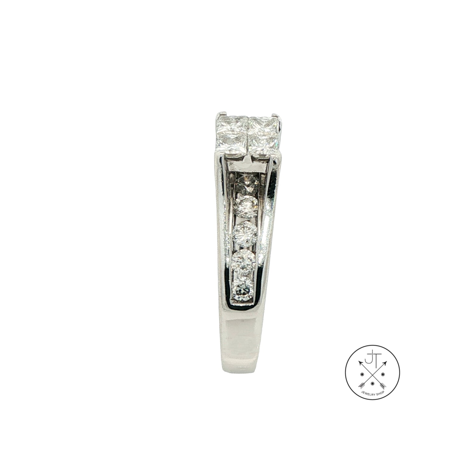 14k White Gold Engagement Ring with 1.4 ctw Diamonds Size 8 Invisible Set