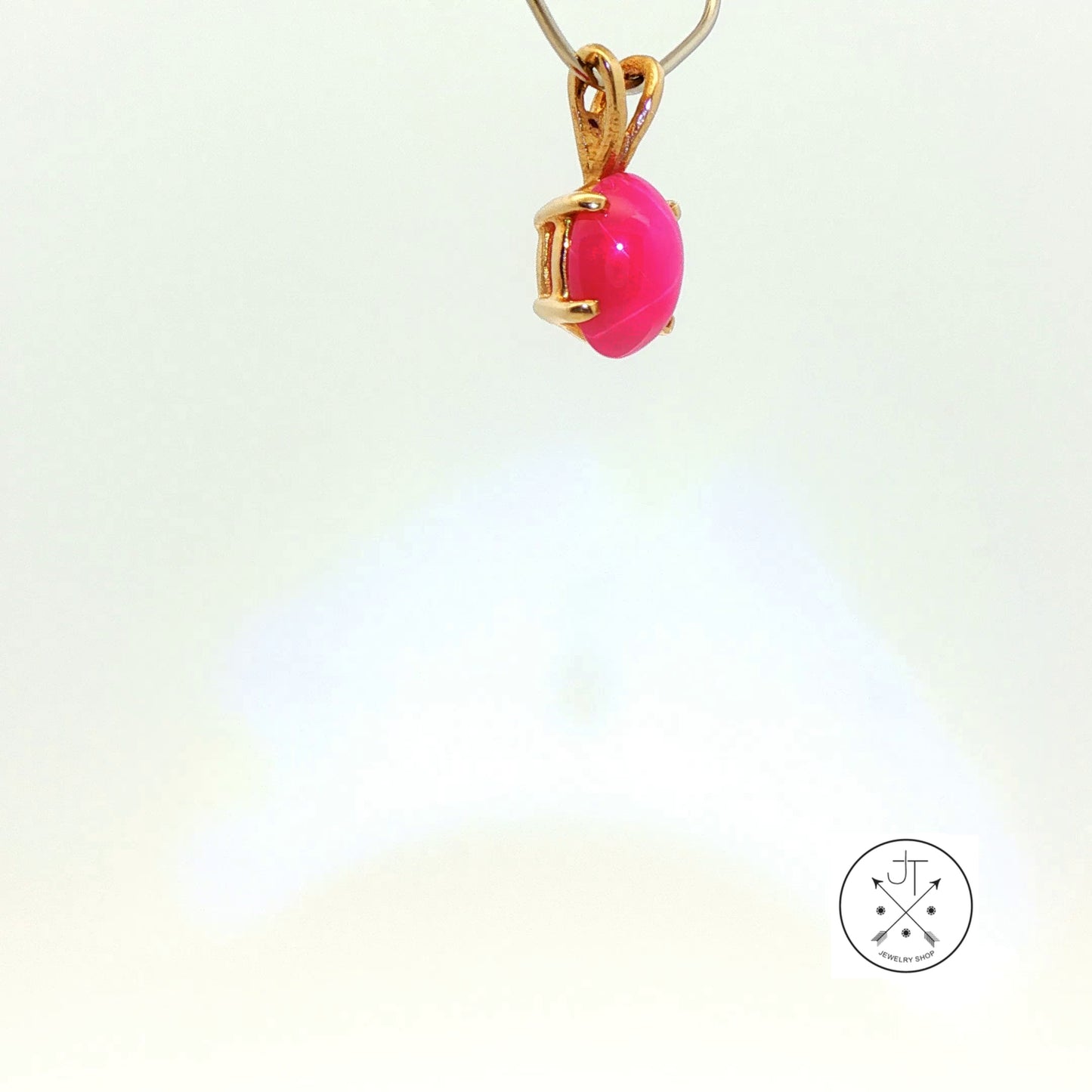 Vintage 14k Yellow Gold Solitaire Drop Pendant with Lindy Star Ruby