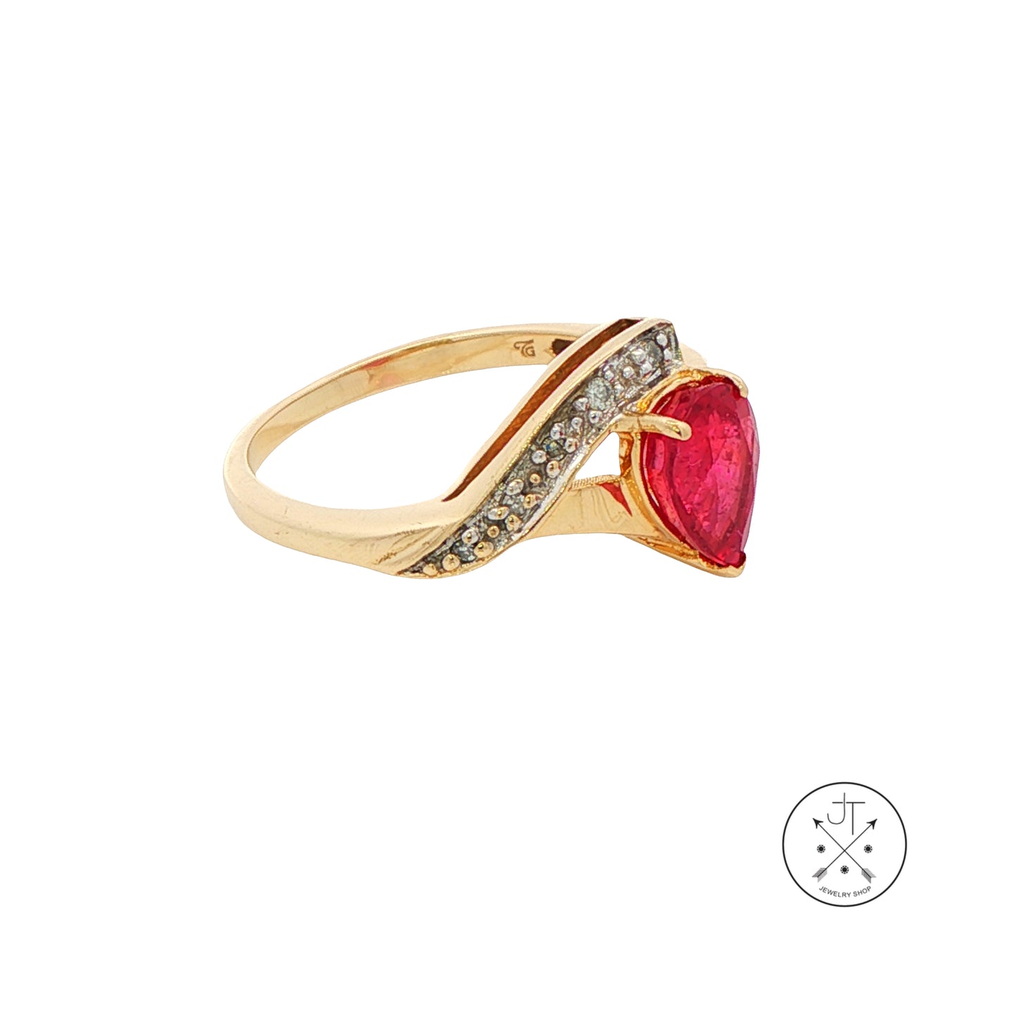 14k Yellow Gold Ring with Natural Ruby and Diamonds Size 7 Nearly New July Birthstone