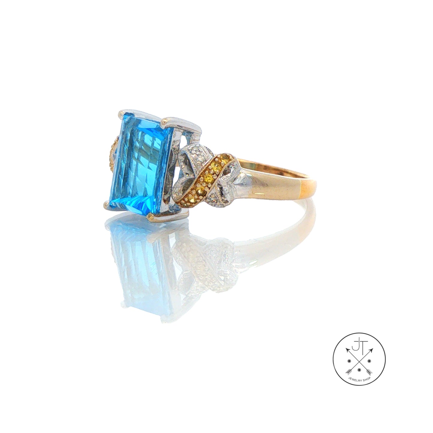 Vintage 18k 2-Tone Gold Ring with Natural Topaz and Diamond Size 8.5 Fantasy Cut