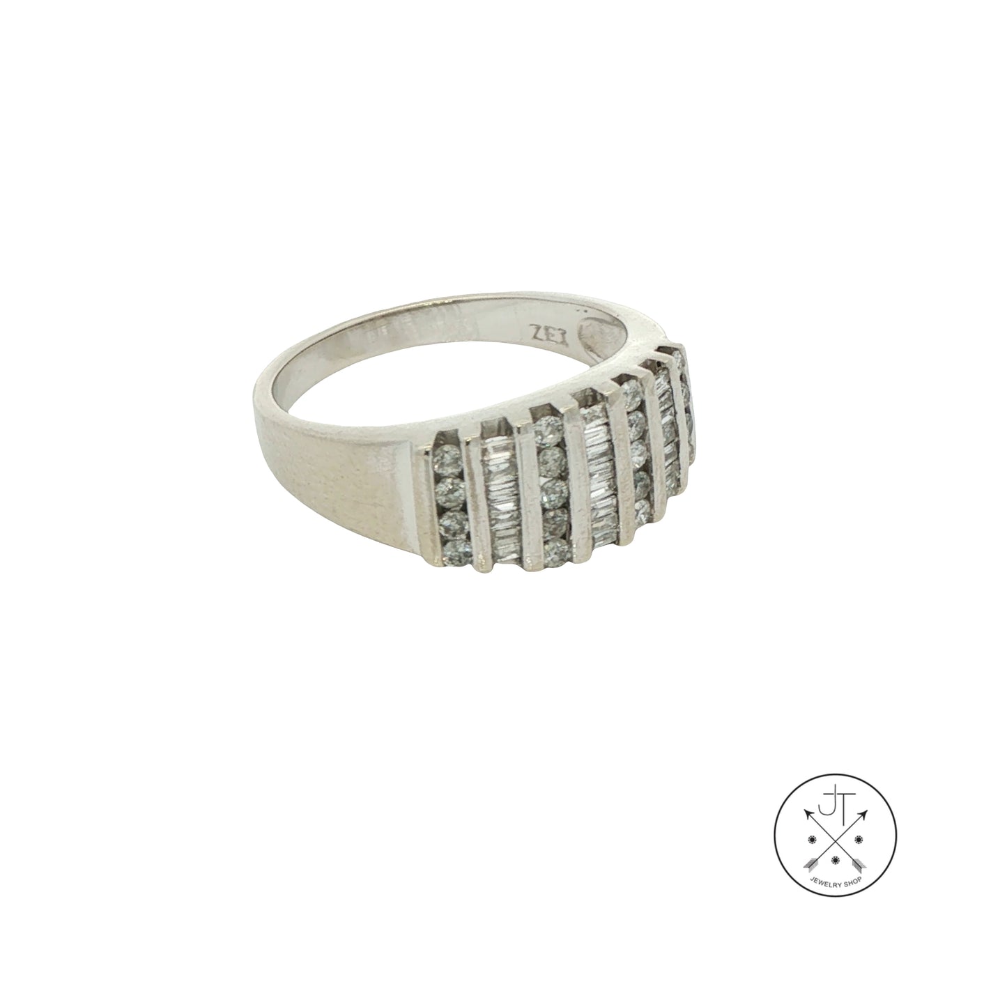 Vintage 10k White Gold Band with 2/3 ctw Natural Diamonds Size 7.25 Stackable