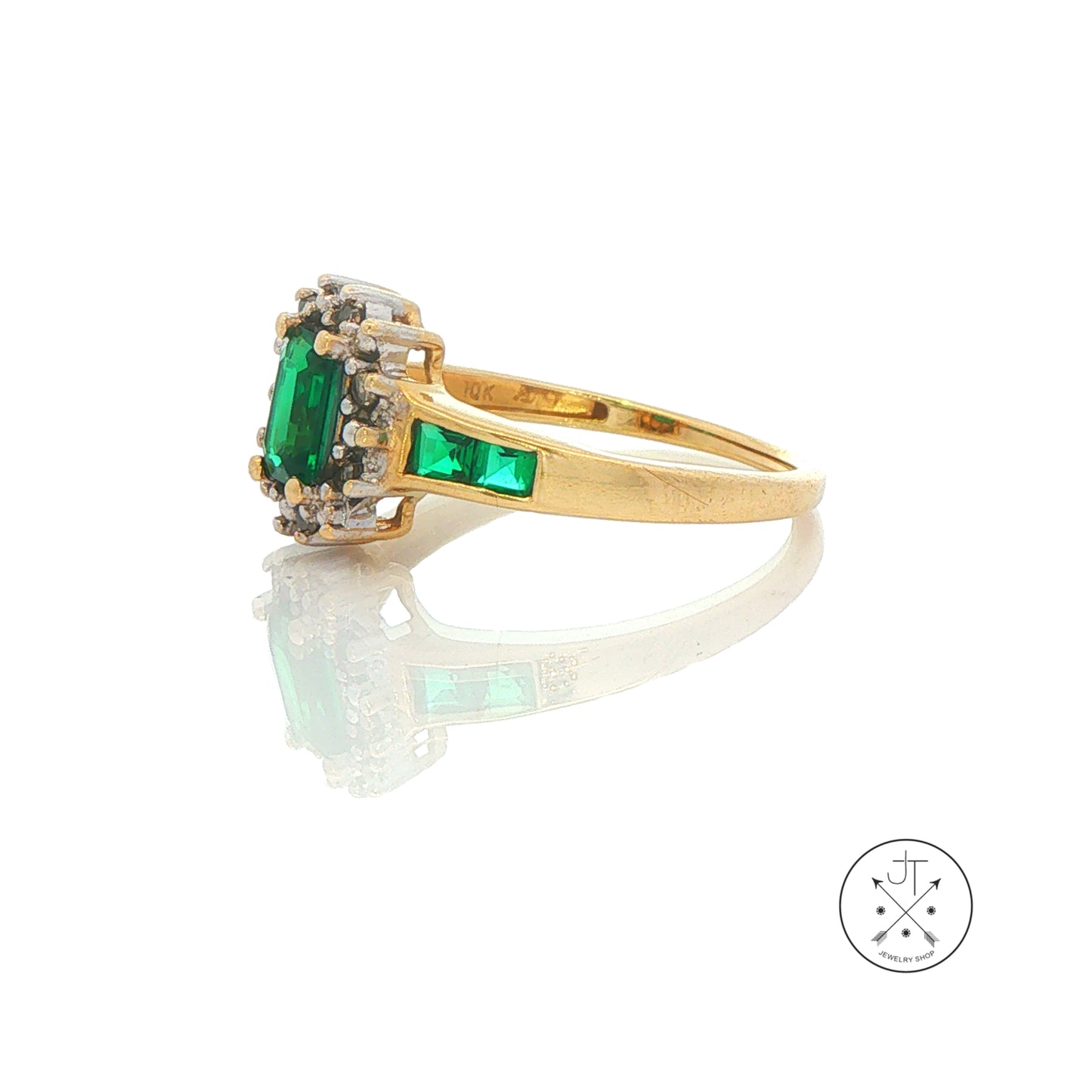Vintage 10k Yellow Gold Ring with Natural Zambian Emeralds and Diamonds Size 7.25