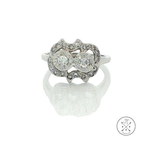 Vintage 14k White Gold Ring with 1/4 ctw Natural Diamonds Size 6