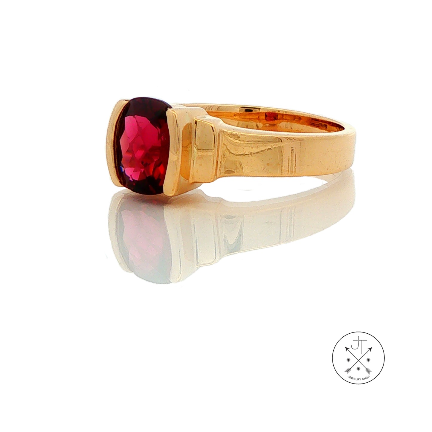Vintage 14k Yellow Gold Ring with Rhodolite Garnet Size 7.25