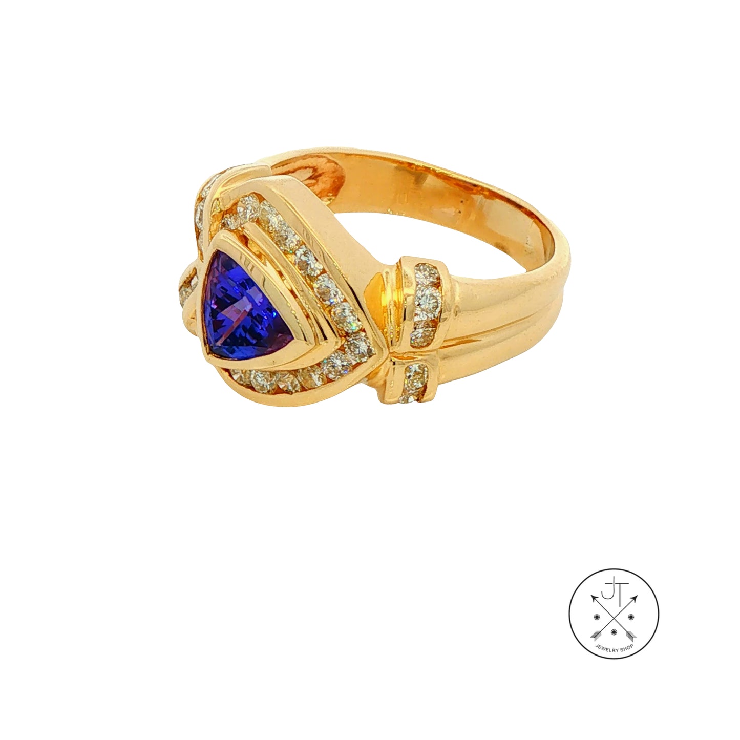 Vintage 14k Yellow Gold Statement Ring Natural Tanzanite and Diamonds Size 8.25