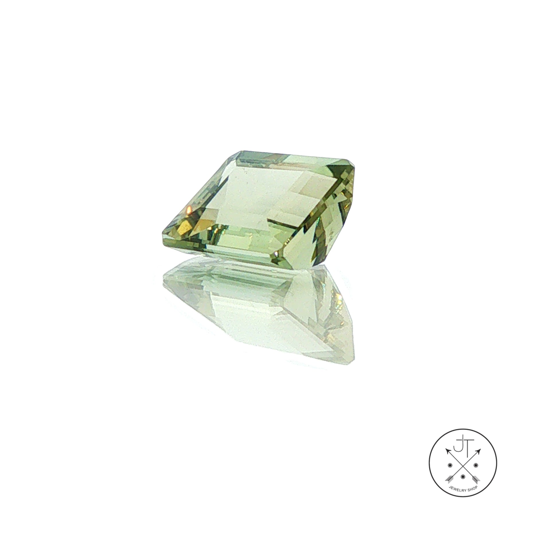 3.35 Carat Natural Green Beryl 10 x 8 mm Emerald Faceted Gemstone Loose