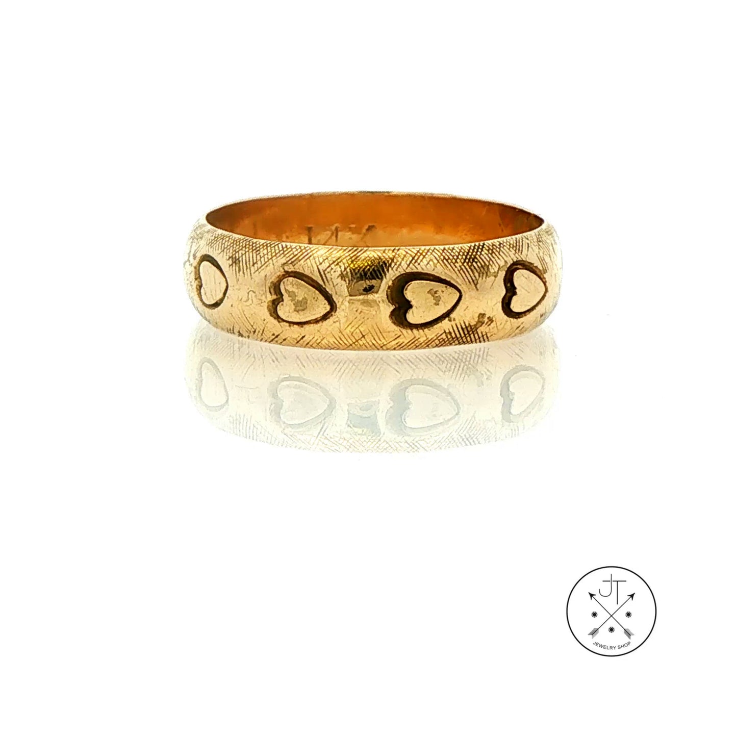Vintage 14k Yellow Gold 5.4 mm Wedding Band Size 7.75 Hearts