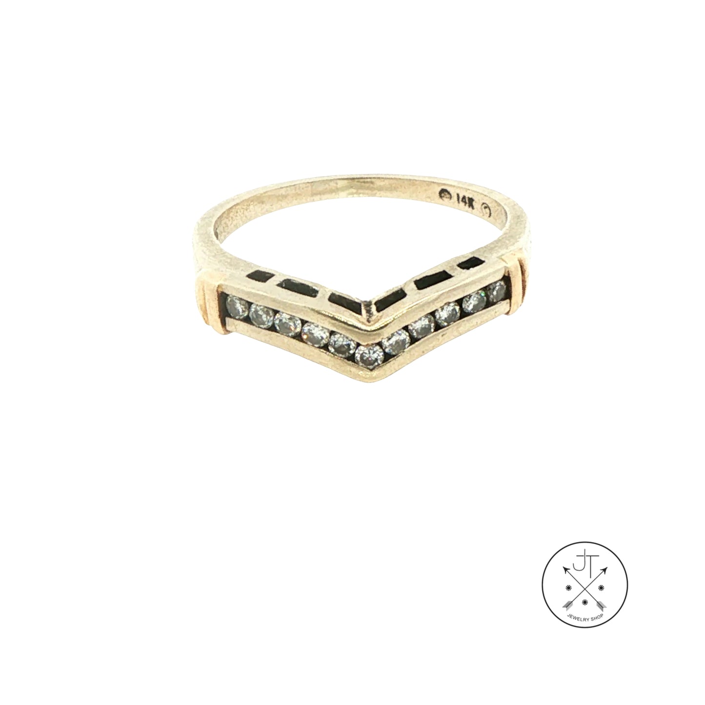Vintage 14k White Gold Chevron Band with .15 ctw Natural Diamonds Size 6 Stackable