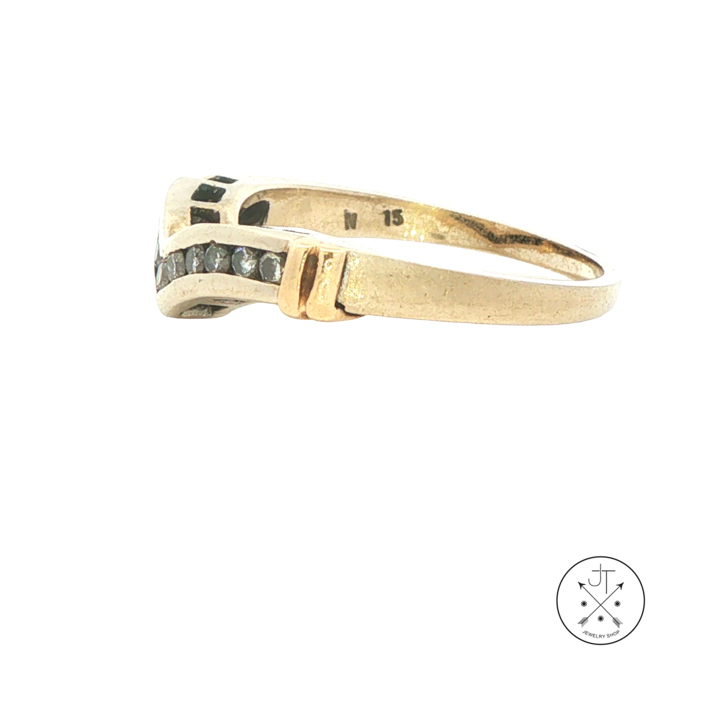 Vintage 14k White Gold Chevron Band with .15 ctw Natural Diamonds Size 6 Stackable