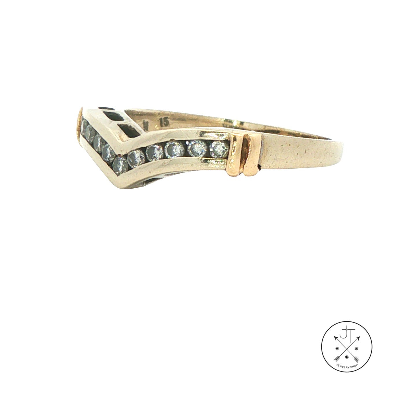 Vintage 14k White Gold Chevron Band with .15 ctw Natural Diamonds Size 6 Stackable