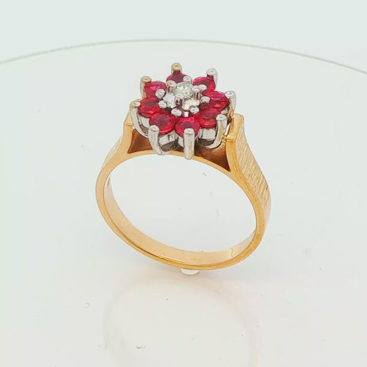 Vintage 14k Yellow Gold Flower Ring Natural Spinel and FVS1 Diamond Size 6.5